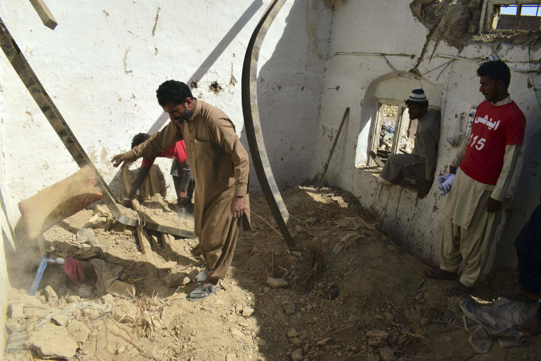 APTOPIX Pakistan Earthquake